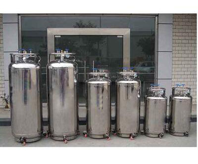 自增压液氮容器